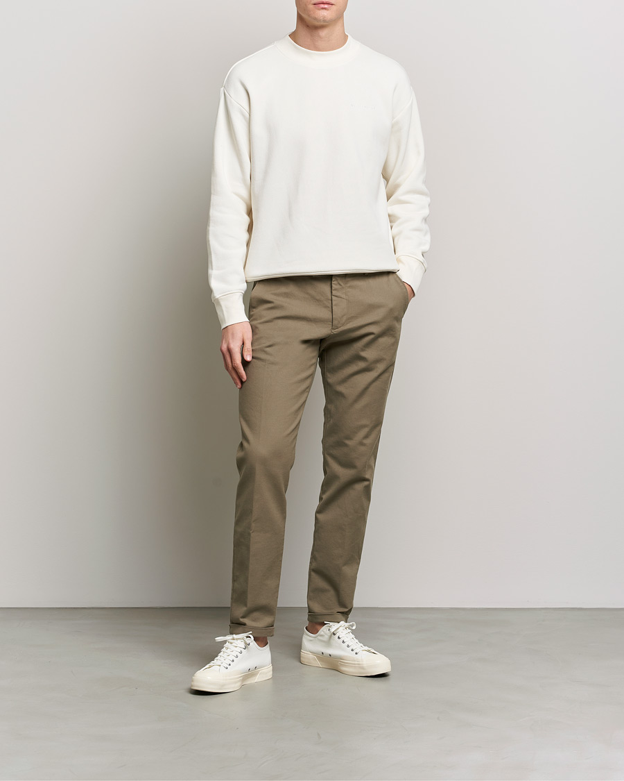 Homme | Pantalons | NN07 | Scott Regular Fit Stretch Trousers Khaki