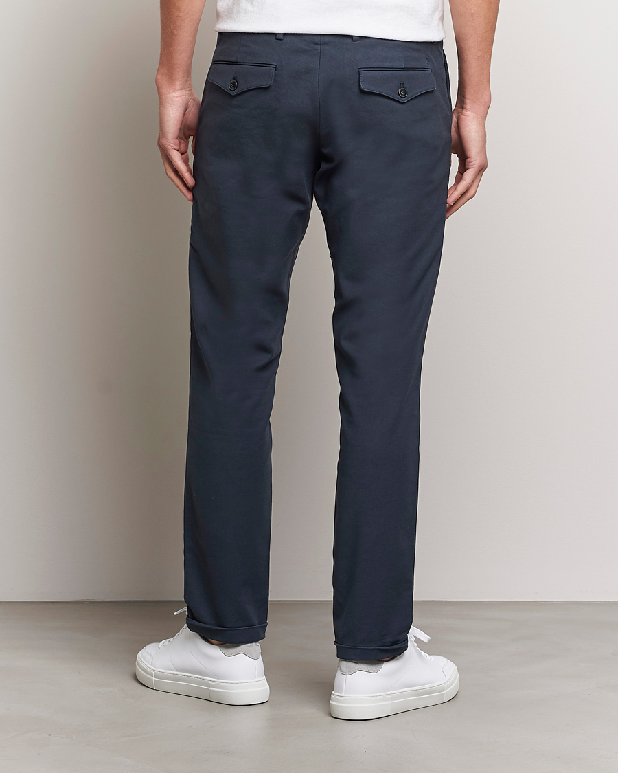 Homme | Pantalons | NN07 | Scott Regular Fit Stretch Trousers Navy Blue