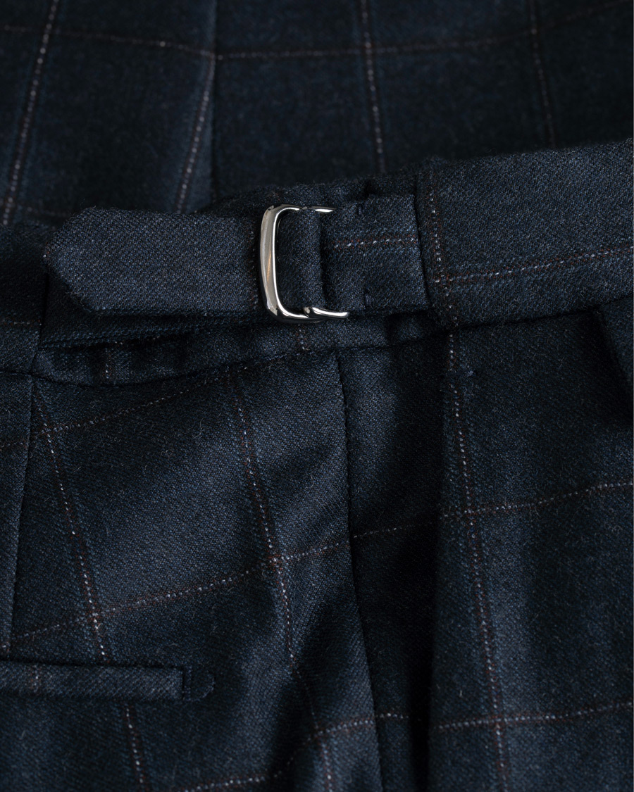 Homme | Pantalons | Incotex | Slim Fit Side-adjuster Windowpane Flannel Trousers Navy