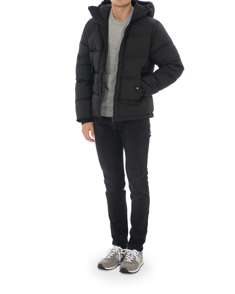 Homme | Manteaux Et Vestes | Peak Performance | Offense Crinkly Nylon Jacket Black