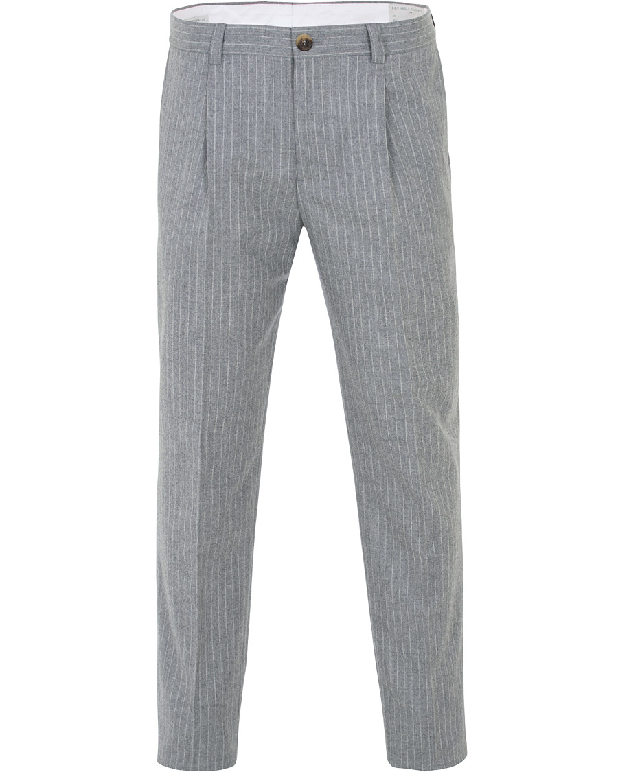 Homme | Pantalons | Brunello Cucinelli | Slim Fit Pin Stripe Pleated Flannel Trousers Light Grey