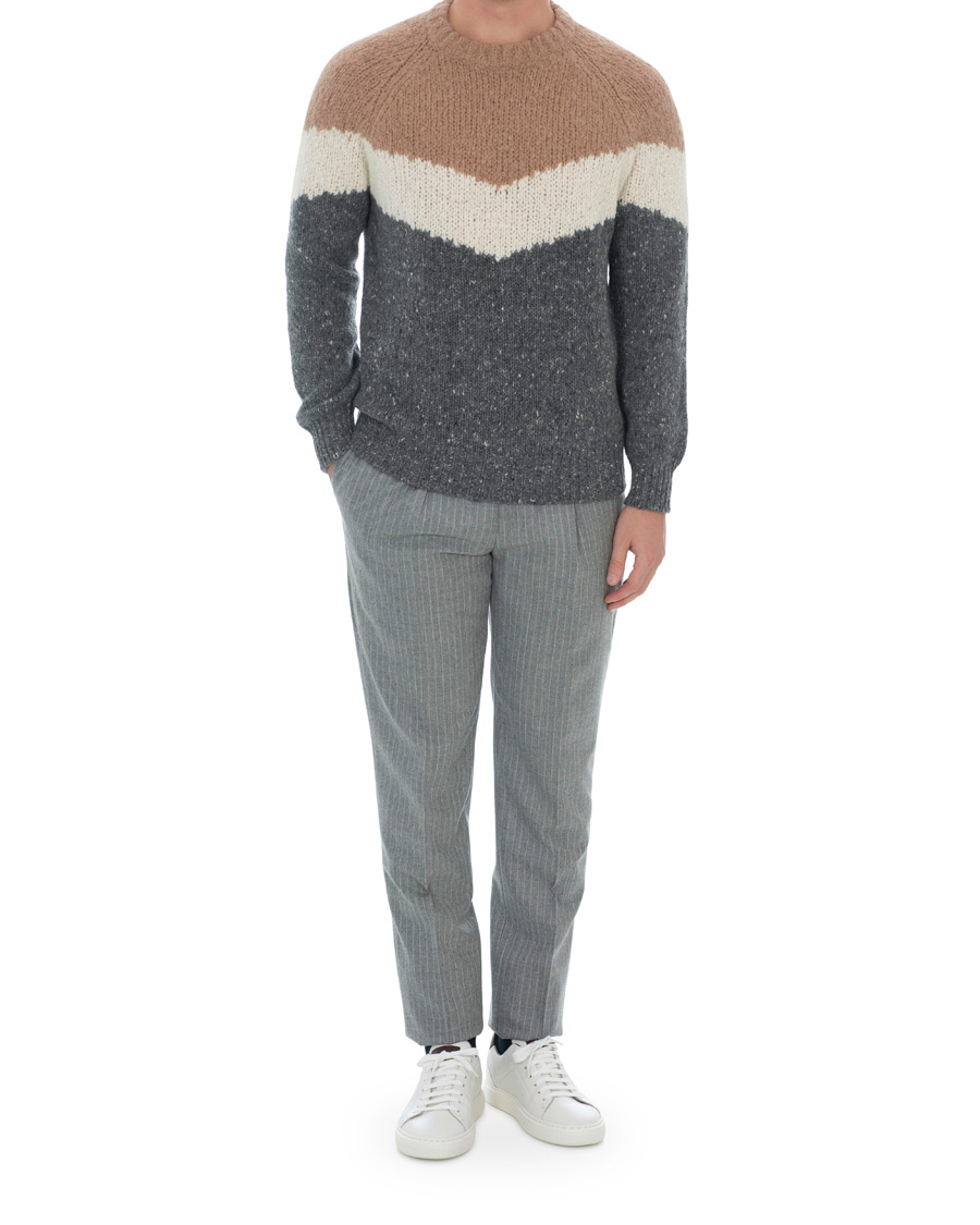Homme | Pantalons | Brunello Cucinelli | Slim Fit Pin Stripe Pleated Flannel Trousers Light Grey