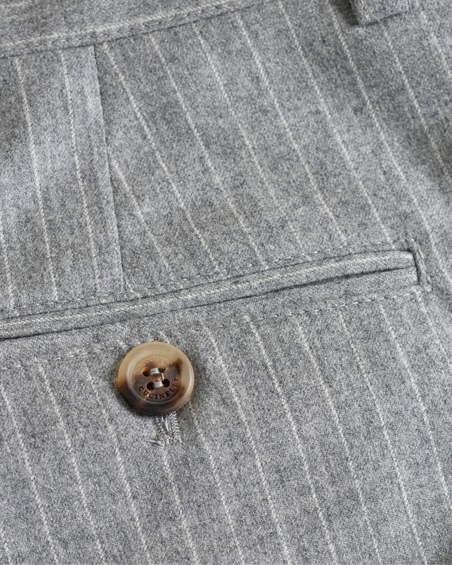 Homme | Pantalons | Brunello Cucinelli | Slim Fit Pin Stripe Pleated Flannel Trousers Light Grey