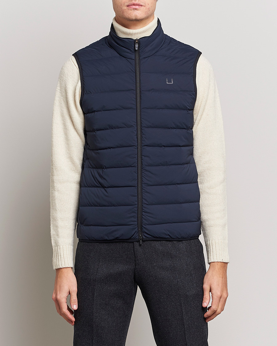 Homme | Sections | UBR | Sonic Vest Navy