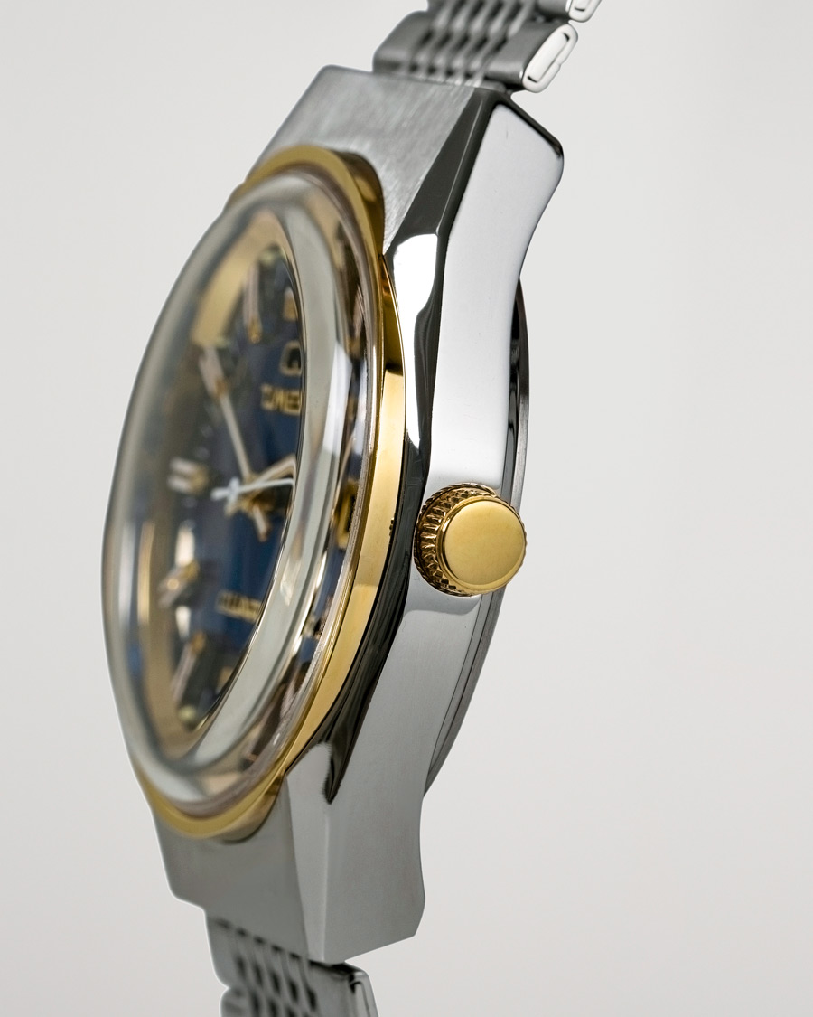 Homme | Timex Q Reissue 1978 Falcon Eye 38mm Steel/Blue Dial | Timex | Q Reissue 1978 Falcon Eye 38mm Steel/Blue Dial