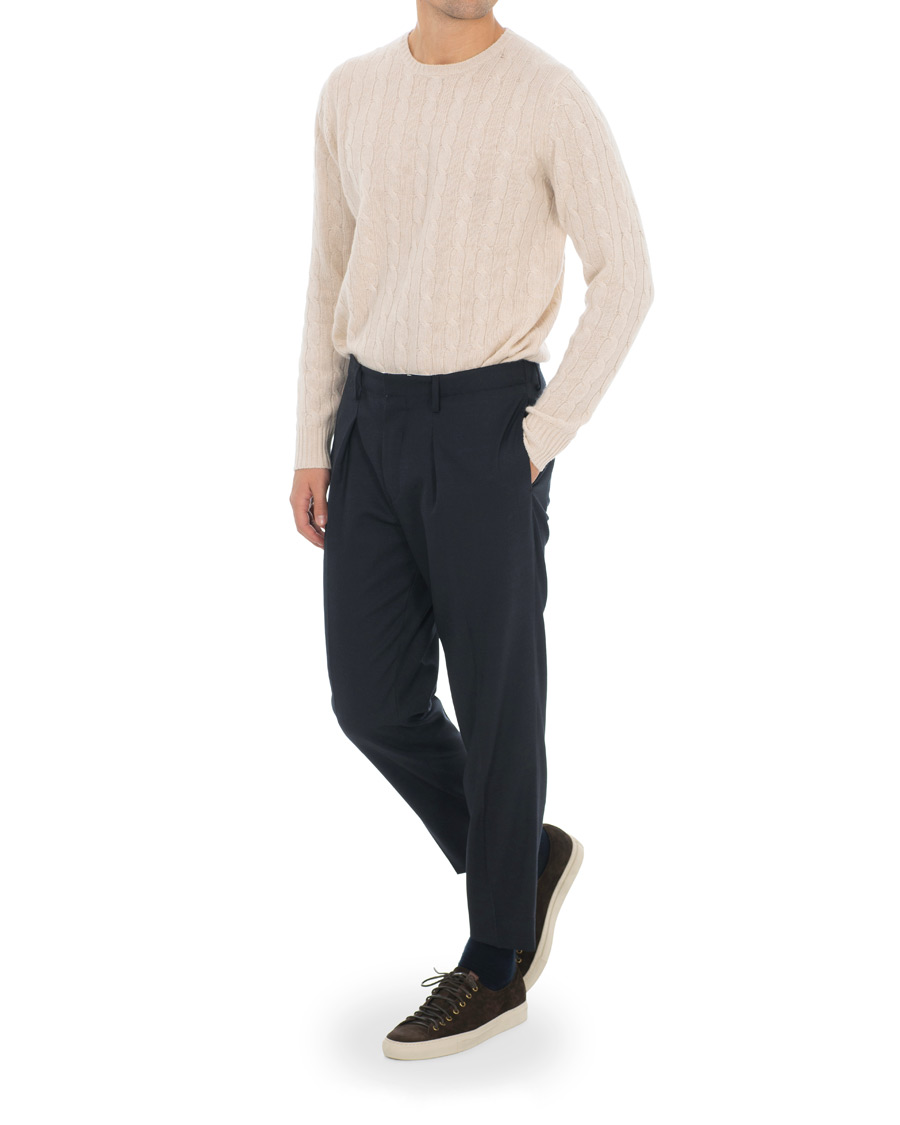 Homme | Pantalons | Tiger of Sweden | Tarine Cropt Pleated Trousers Navy