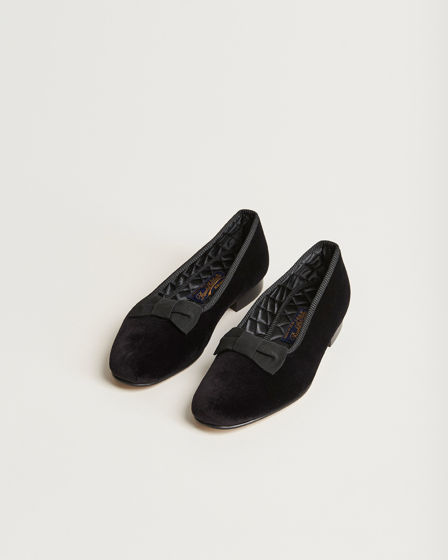Homme | Bowhill & Elliott Opera Velvet Bow Pumps Black | Bowhill & Elliott | Opera Velvet Bow Pumps Black