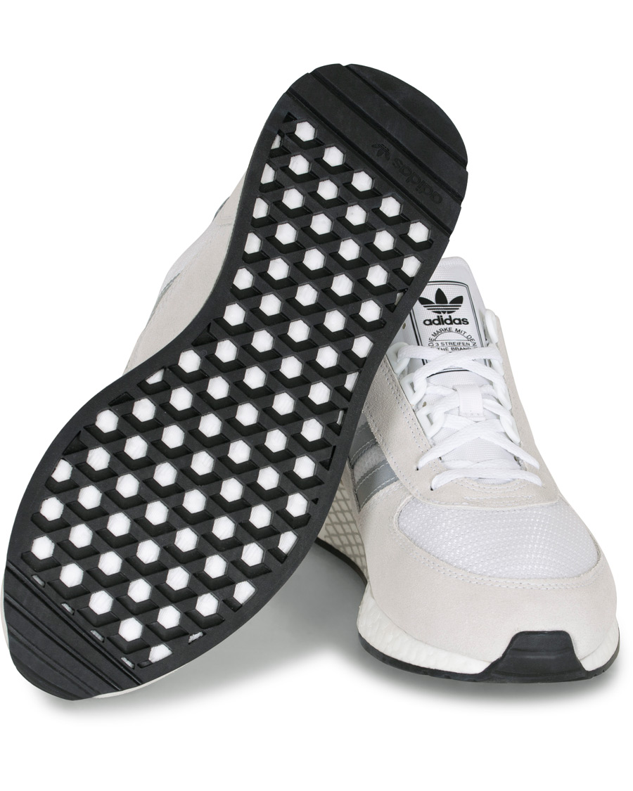 Homme | adidas Originals Marathon Tech Sneaker White | adidas Originals | Marathon Tech Sneaker White