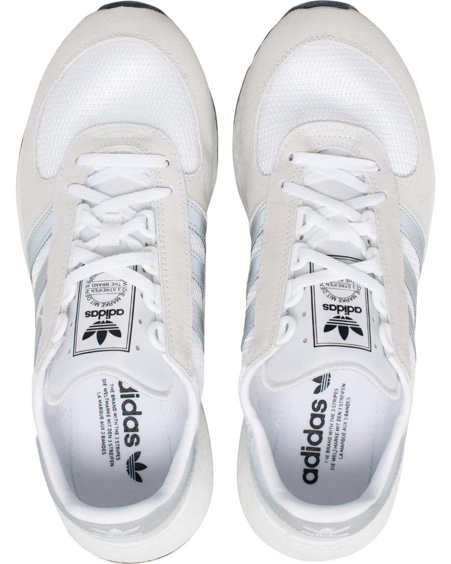 Homme | adidas Originals Marathon Tech Sneaker White | adidas Originals | Marathon Tech Sneaker White