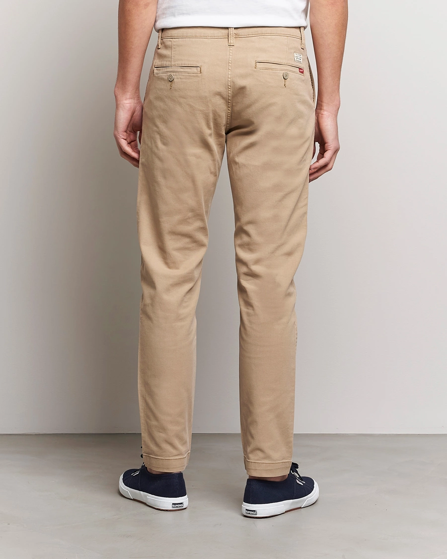 Homme | Chinos | Levi's | Garment Dyed Stretch Chino Beige
