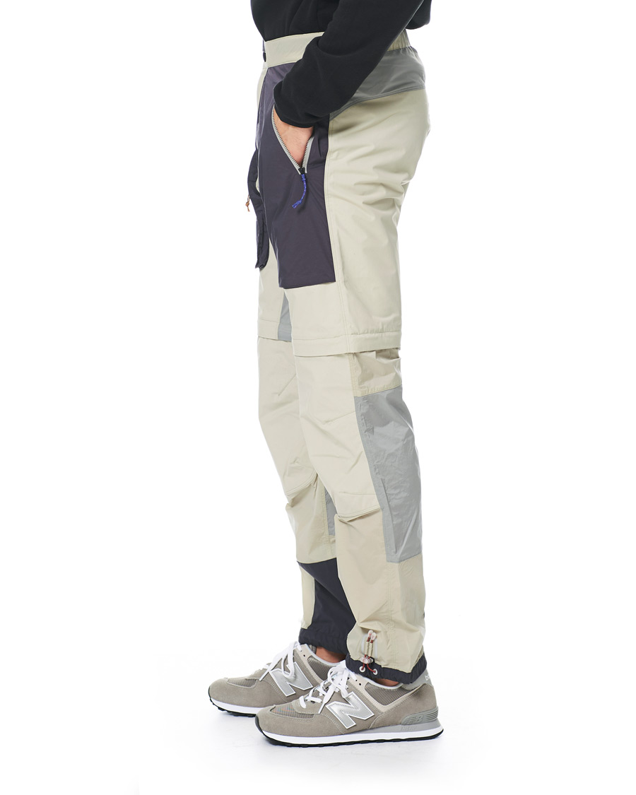 Homme | Pantalons | Peak Performance | Ben Gorham Windbreaker Trousers Beige