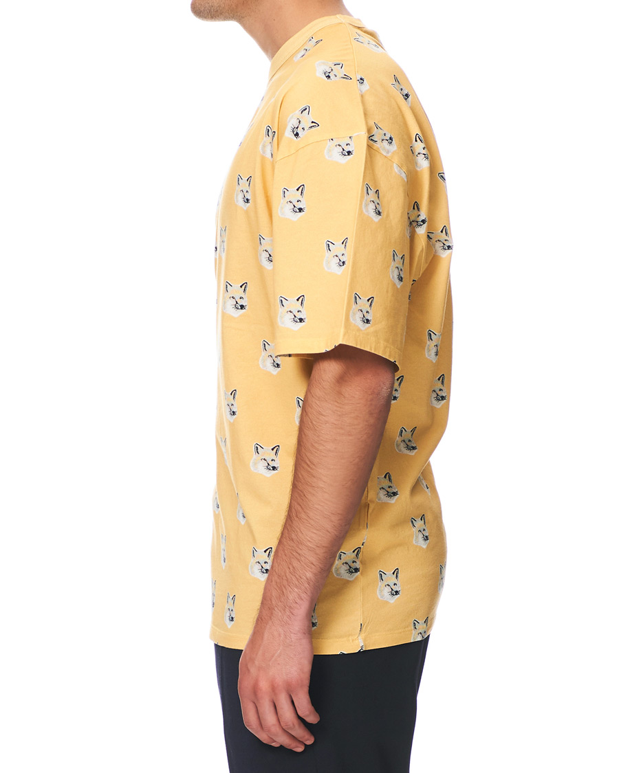 Homme | T-shirts | Maison Kitsuné | All Over Pastel Fox Head T-shirt Yellow