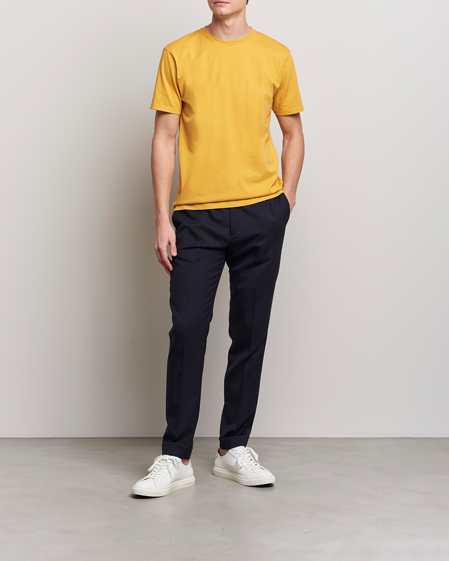 Homme | T-shirts | Colorful Standard | Classic Organic T-Shirt Burned Yellow