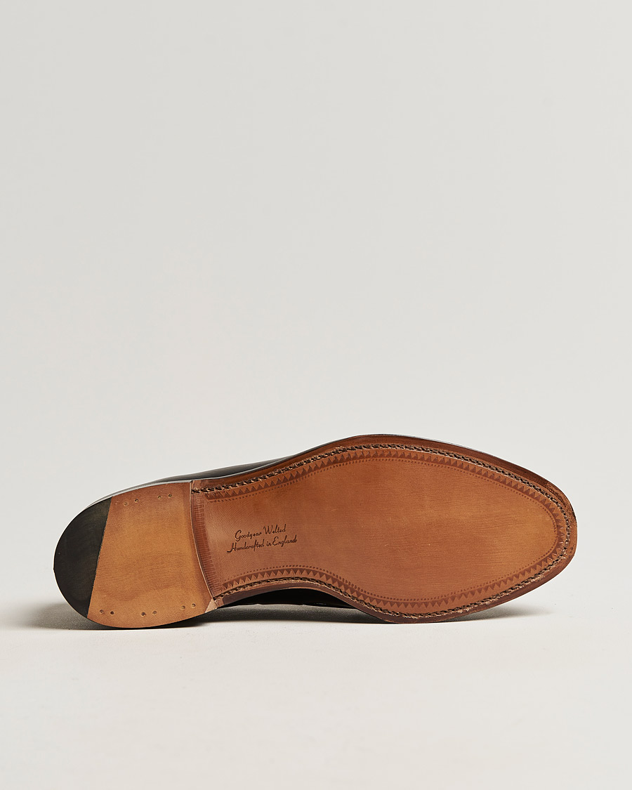 Homme | Loafers | Loake 1880 | Russell Tassel Loafer Black Calf