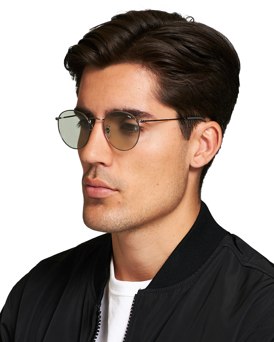 Homme | Ray-Ban 0RB3447 Round Metal Sunglasses Gunmetal/Light Green | Ray-Ban | 0RB3447 Round Metal Sunglasses Gunmetal/Light Green