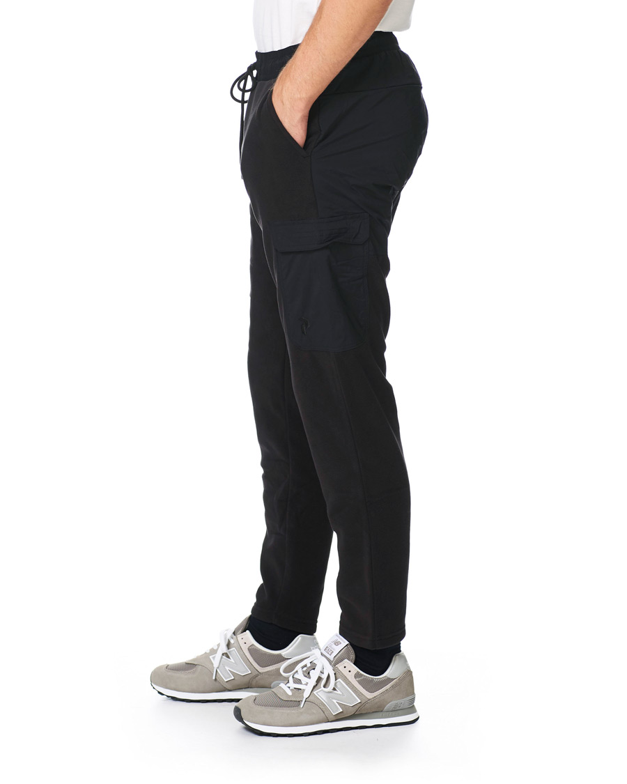 Homme | Pantalons | Peak Performance | Tech Soft Fleece Cargo Pants Black