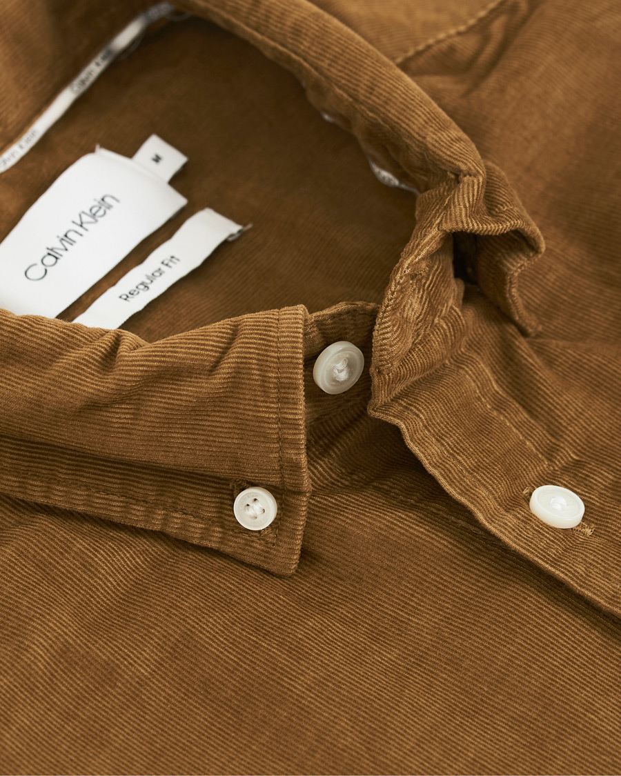 Homme | Chemises | Calvin Klein | Fine Corduroy Button Down Shirt Caramel