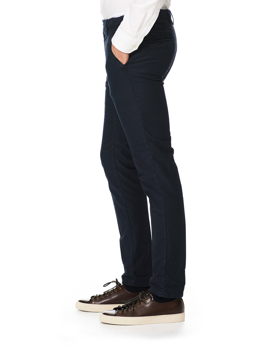 Homme | Pantalons | Incotex | Slim Fit Garment Dyed Washed Slacks Navy