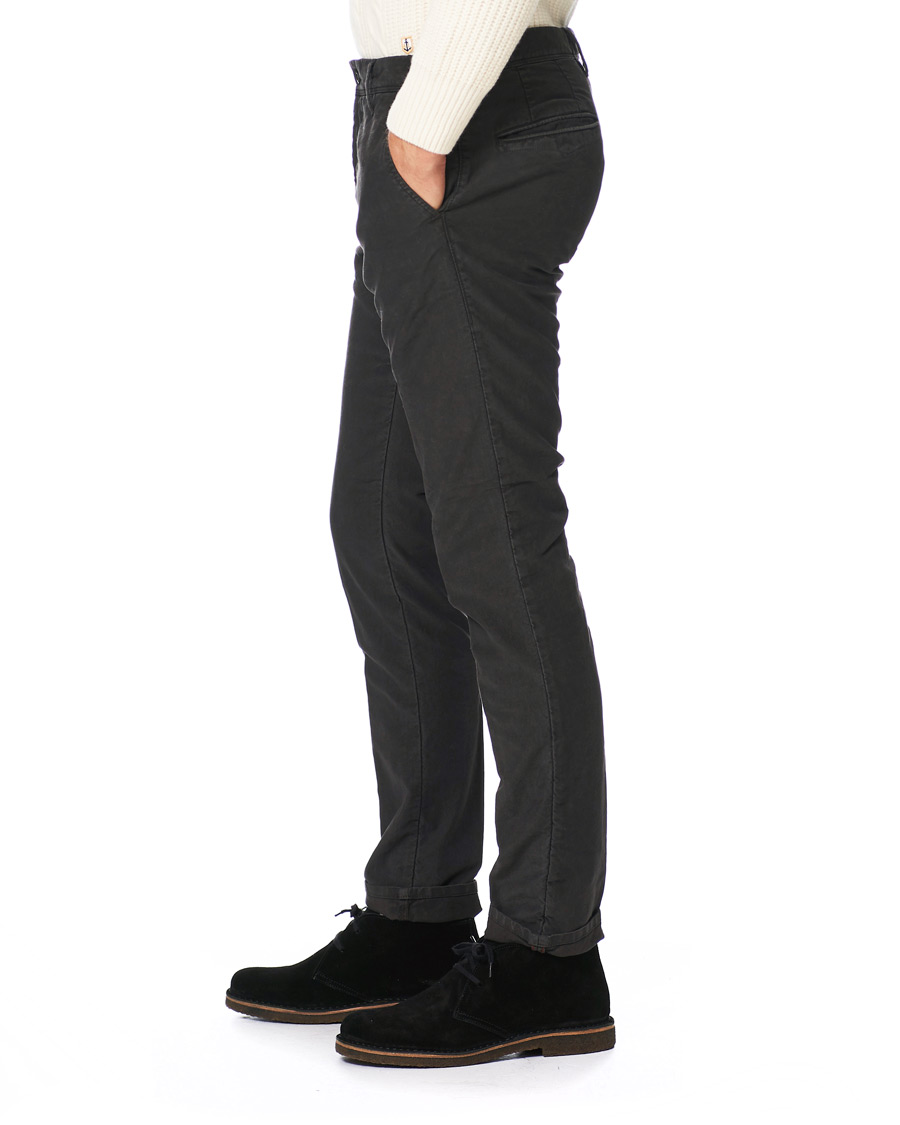 Homme | Pantalons | Incotex | Slim Fit Garment Dyed Washed Slacks Black