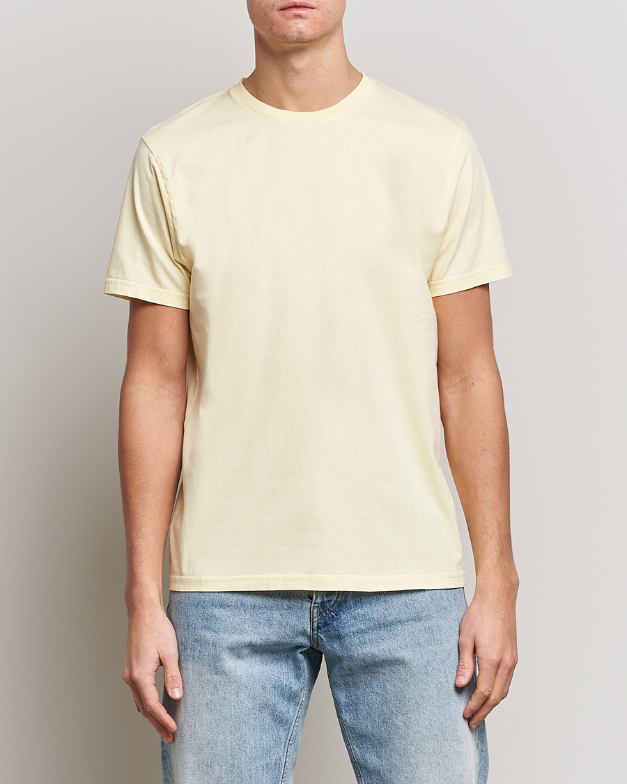 Homme | T-shirts | Colorful Standard | Classic Organic T-Shirt Soft Yellow