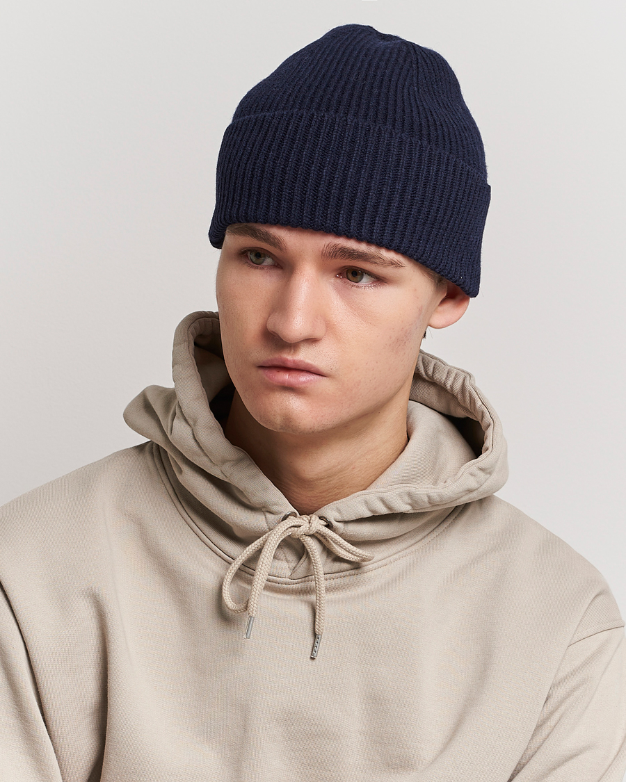 Homme | Bonnets | Colorful Standard | Merino Wool Beanie Navy Blue