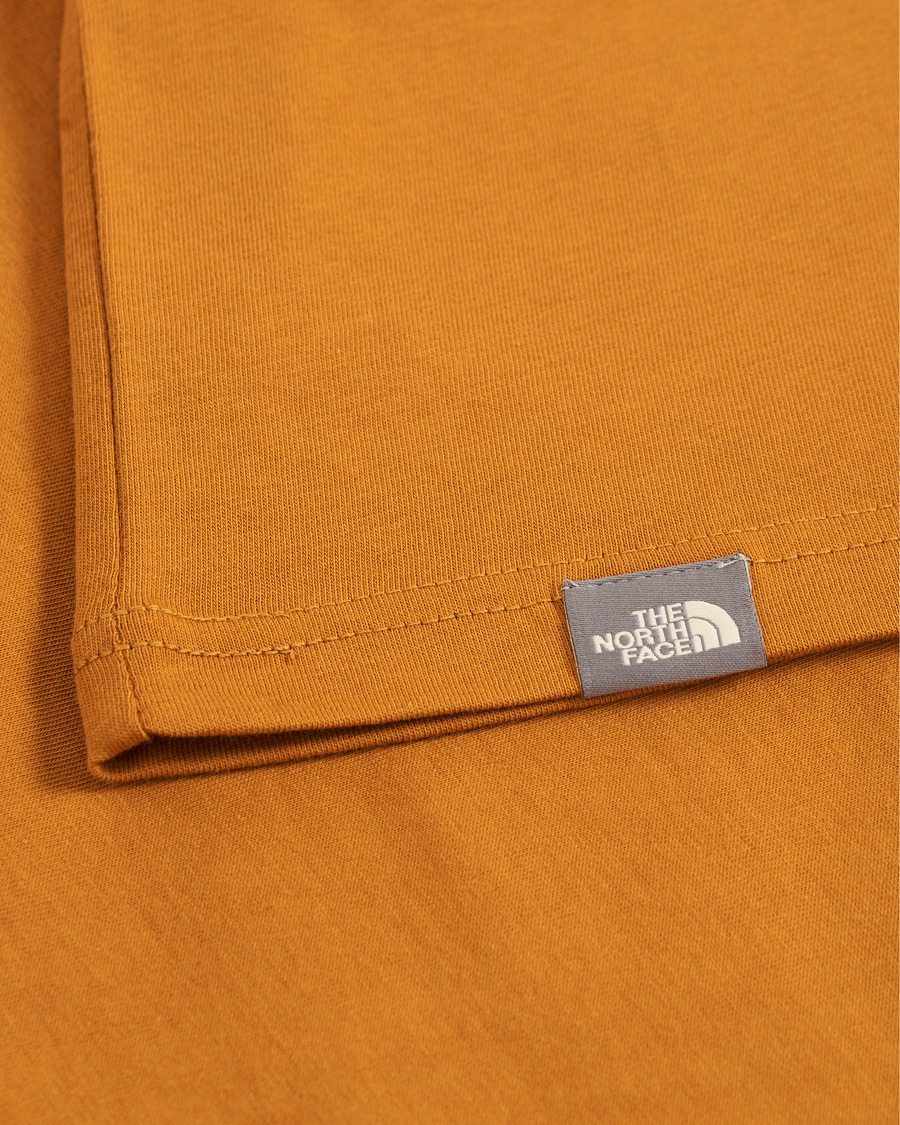 Homme | T-shirts | The North Face | Crew Neck Tee Timber Tan