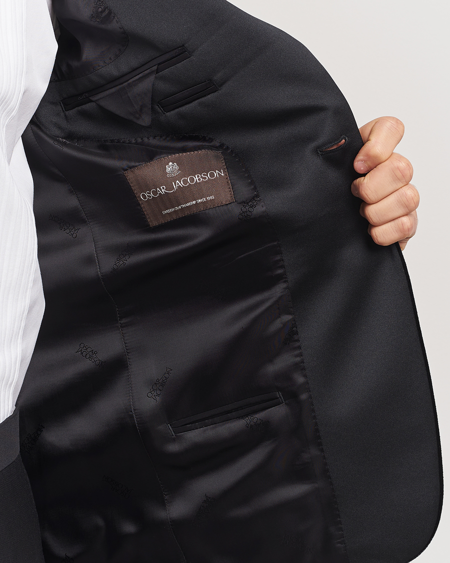 Homme | Blazers | Oscar Jacobson | Frampton Velvet Tuxedo Blazer Black
