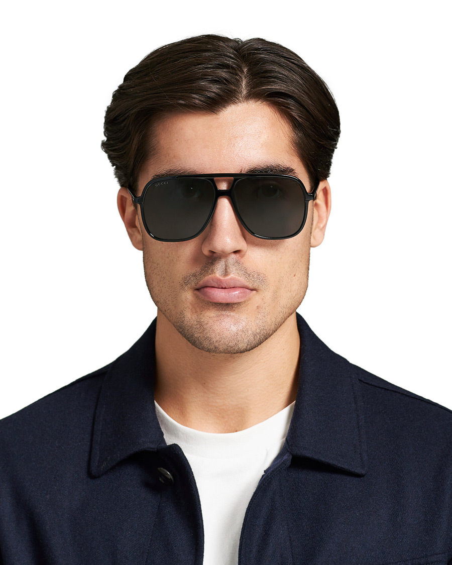 Homme | GUCCI GG0545S Sunglasses Black/Grey | Gucci | GG0545S Sunglasses Black/Grey