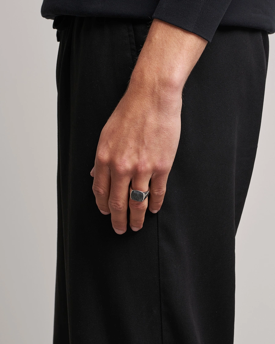 Homme | Accessoires | Tom Wood | Cushion Larvikite Ring Silver