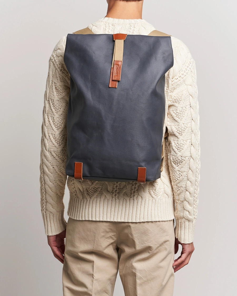 Homme |  | Brooks England | Pickwick Cotton Canvas 26L Backpack Grey Honey