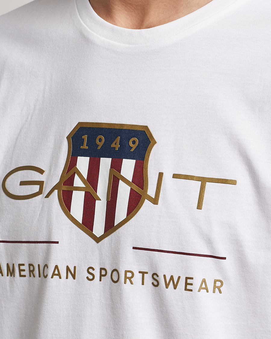Homme | T-shirts | GANT | Archive Shield Logo T-Shirt White