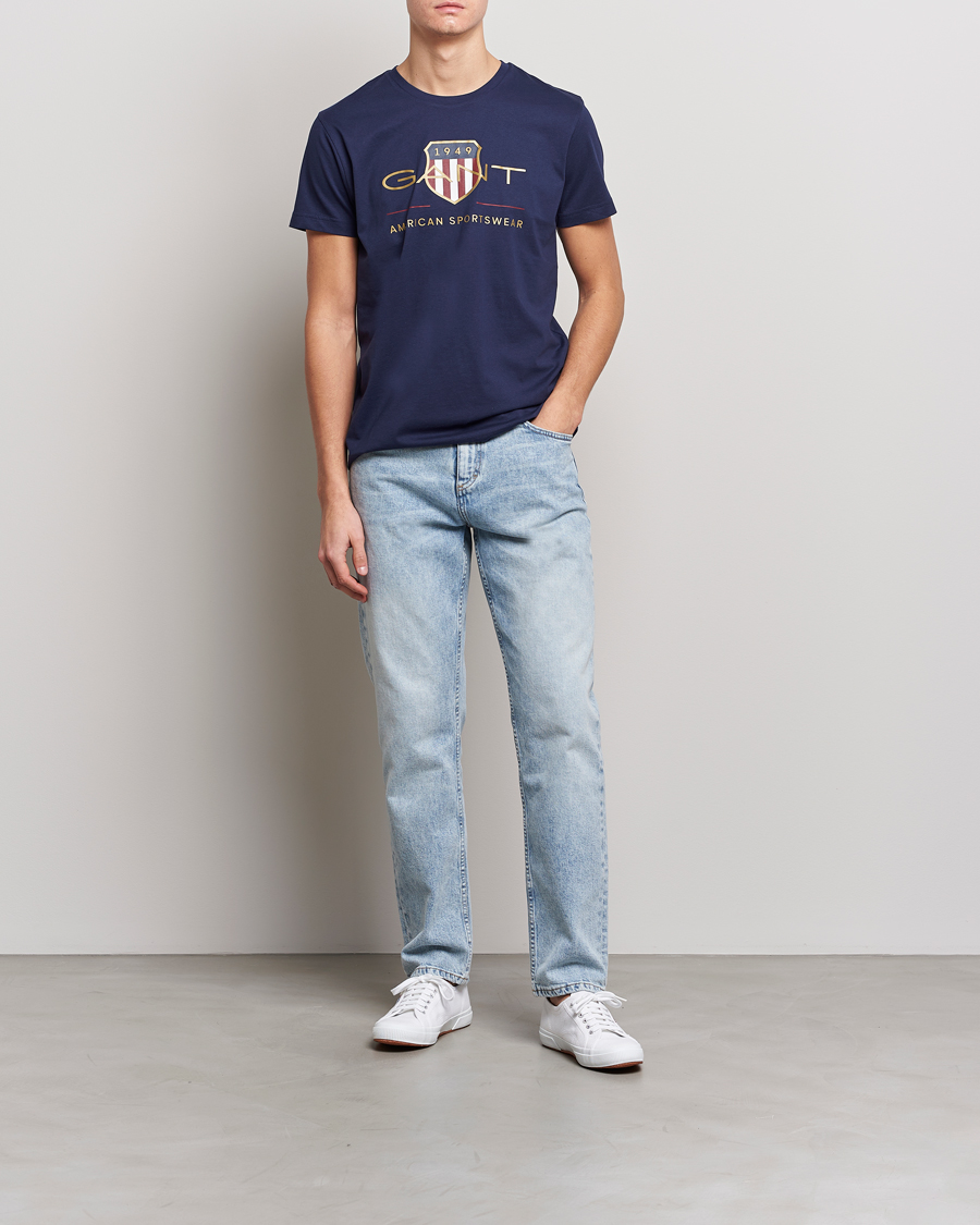 Homme | T-shirts | GANT | Archive Shield Logo T-Shirt Evening Blue