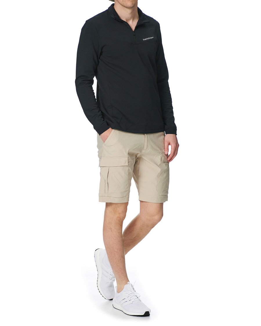 Homme | Shorts | Peak Performance | Moment Cargo Shorts Celsian Beige