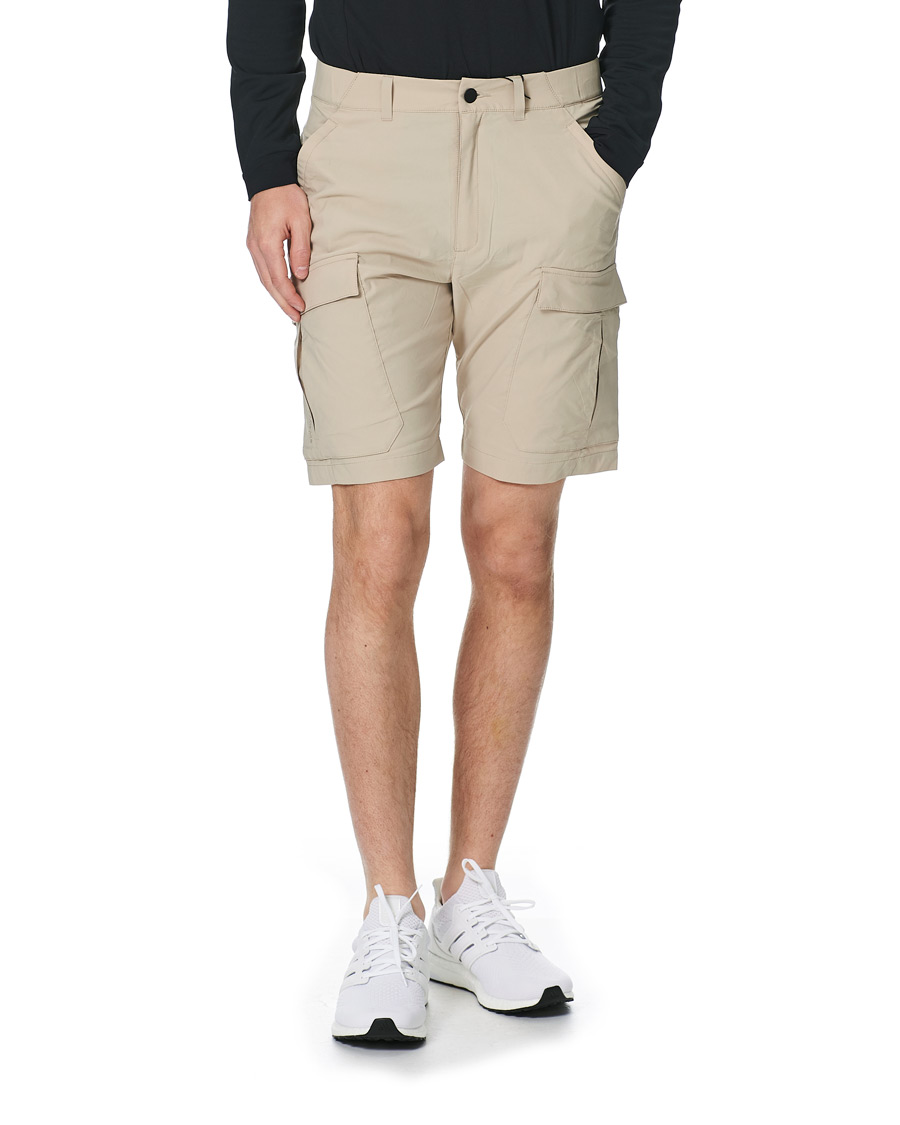 Homme | Shorts | Peak Performance | Moment Cargo Shorts Celsian Beige