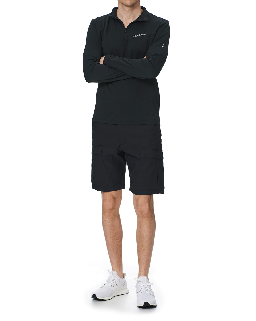 Homme | Shorts | Peak Performance | Moment Cargo Shorts Black