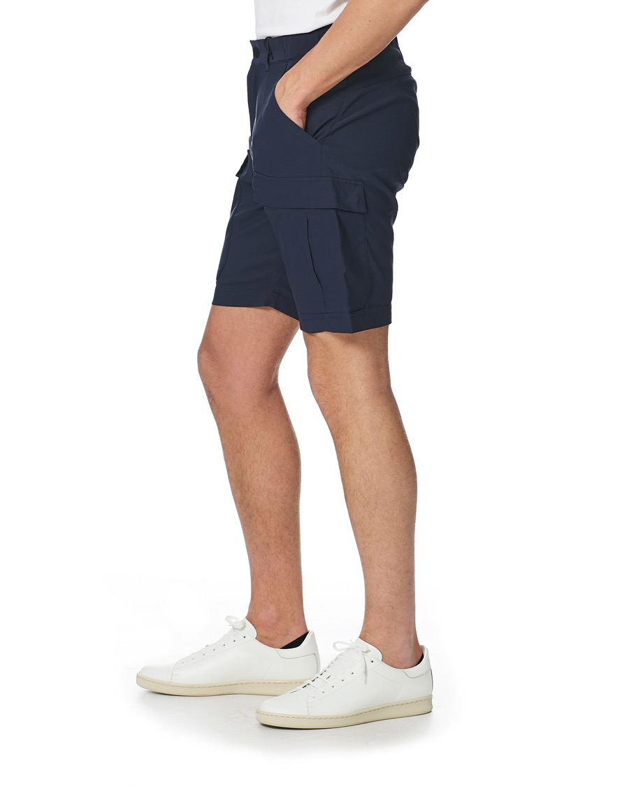 Homme | Shorts | Peak Performance | Moment Cargo Shorts Blue Shadow
