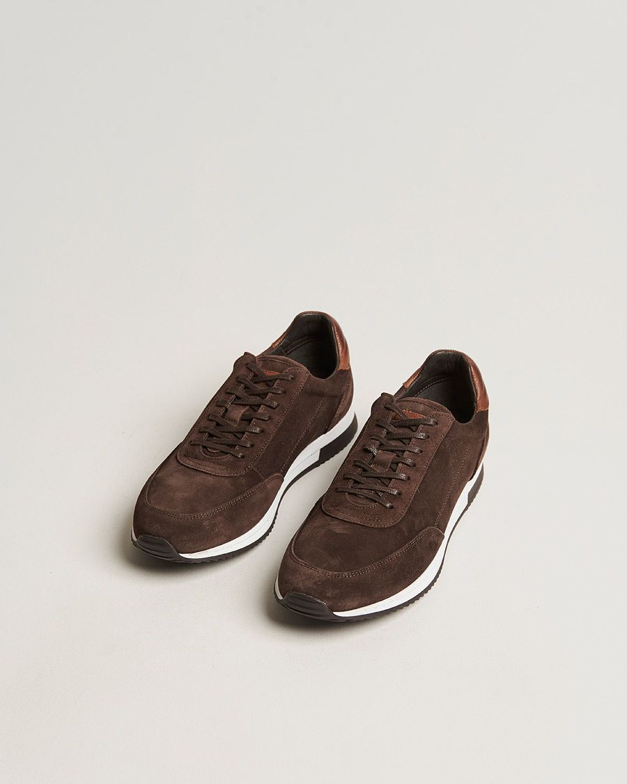 Homme | Chaussures En Daim | Design Loake | Loake 1880 Bannister Running Sneaker Dark Brown Suede