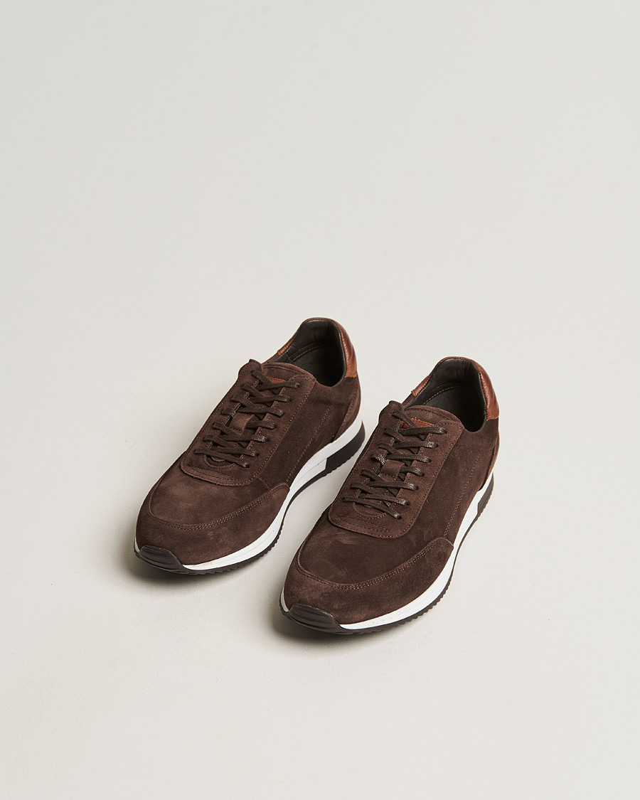 Homme | Baskets | Loake Shoemakers | Bannister Running Sneaker Dark Brown Suede