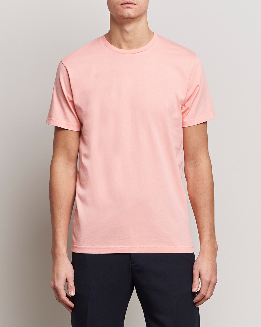 Homme | T-shirts | Colorful Standard | Classic Organic T-Shirt Bright Coral