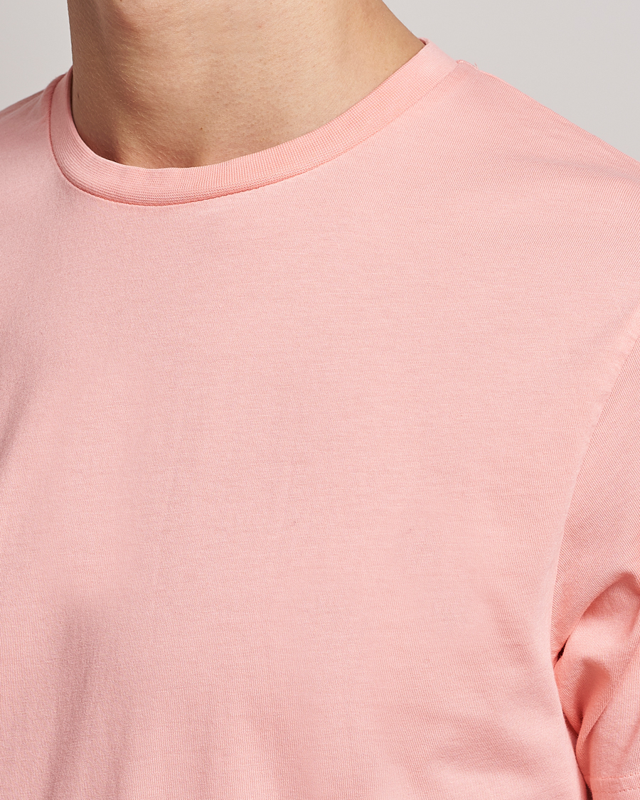 Homme | T-shirts | Colorful Standard | Classic Organic T-Shirt Bright Coral