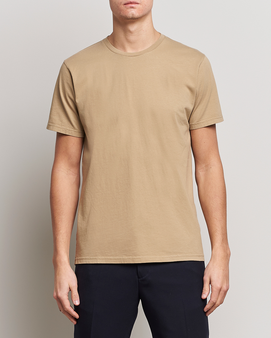 Homme | T-shirts | Colorful Standard | Classic Organic T-Shirt Desert Khaki