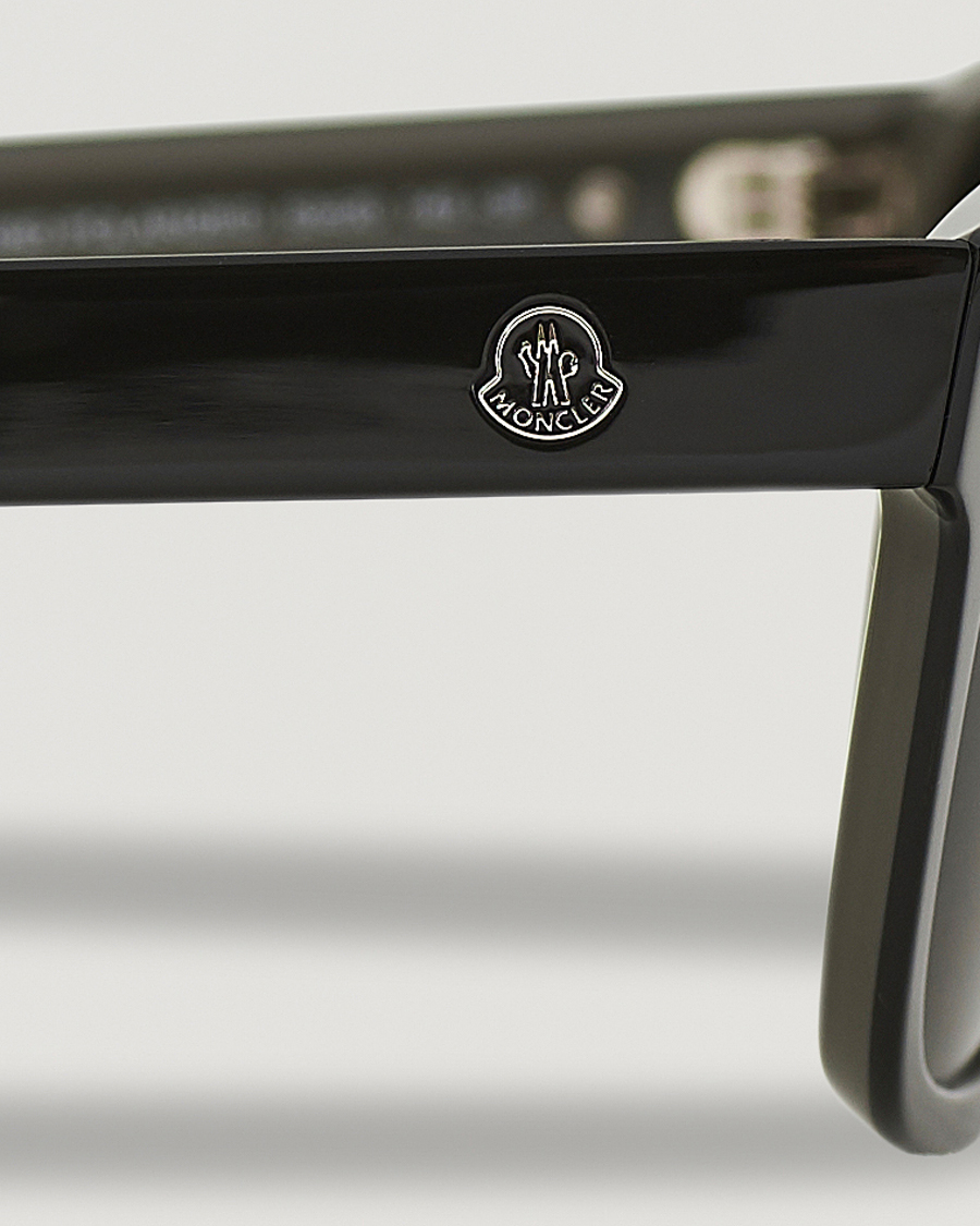 Homme | Moncler Lunettes ML0192 Sunglasses Black/Smoke Polarized | Moncler Lunettes | ML0192 Sunglasses Black/Smoke Polarized