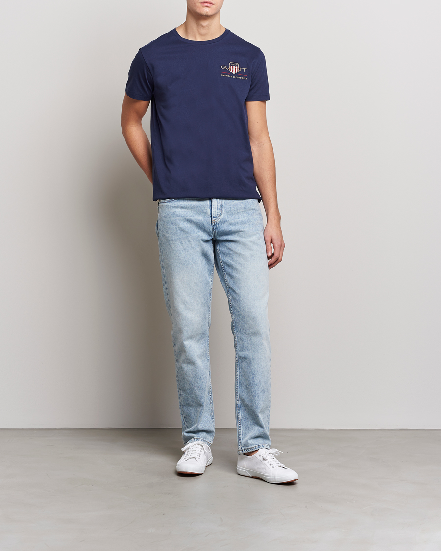 Homme | T-shirts | GANT | Archive Shield Logo Crew Neck Tee Evening Blue