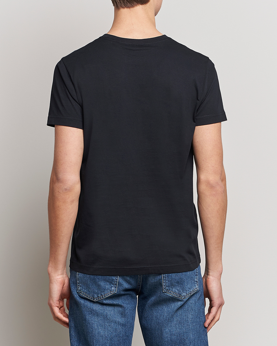 Homme | T-shirts | GANT | Archive Shield Logo Crew Neck Tee Black