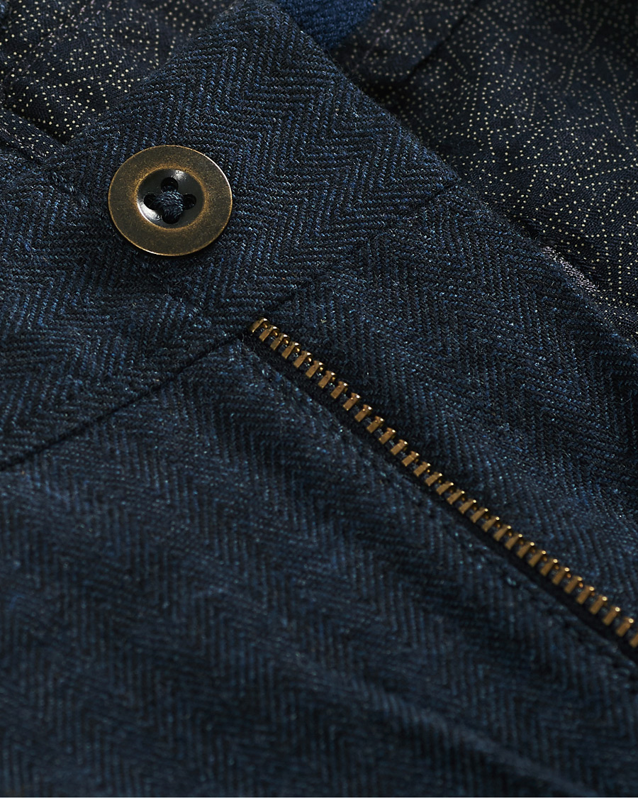 Homme | Pantalons | Incotex | Slim Fit Cotton/Wool Herringbone Slacks Navy