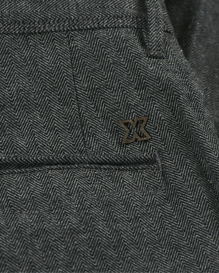 Homme | Pantalons | Incotex | Slim Fit Cotton/Wool Herringbone Slacks Grey