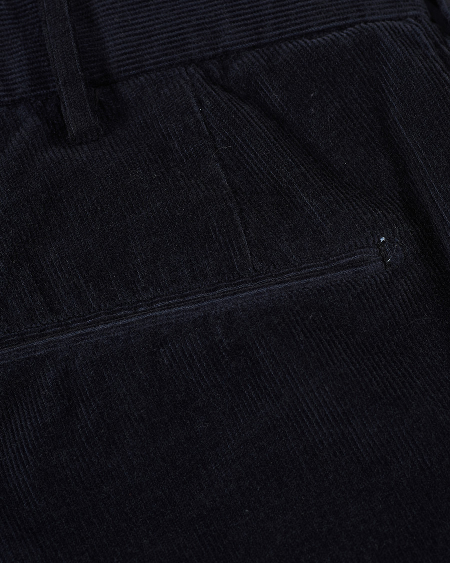Homme | Pantalons | Incotex | Slim Fit Corduroy Trousers Navy