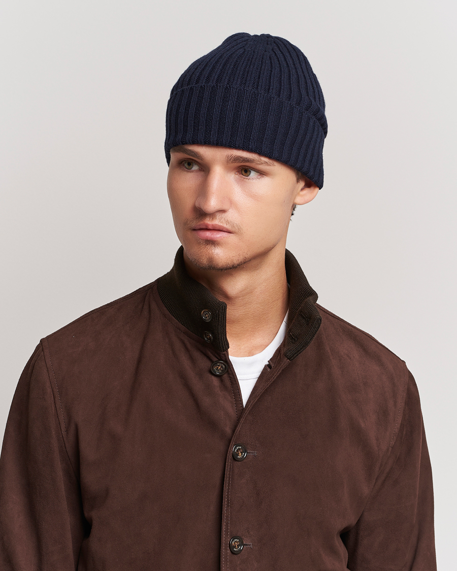 Homme | Bonnets | Piacenza Cashmere | Ribbed Cashmere Beanie Navy