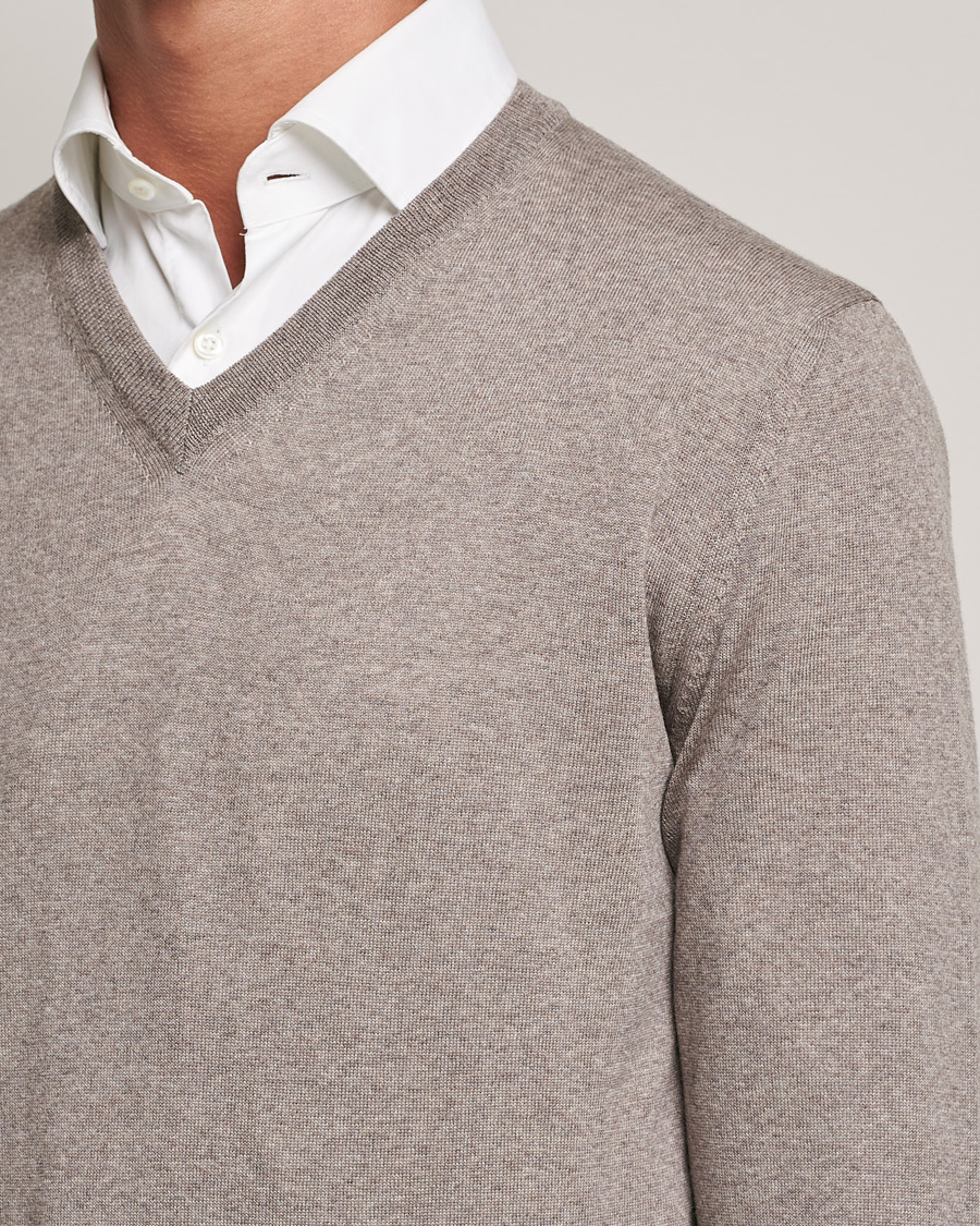 Homme | Pulls Et Tricots | Canali | Merino Wool V-Neck Taupe