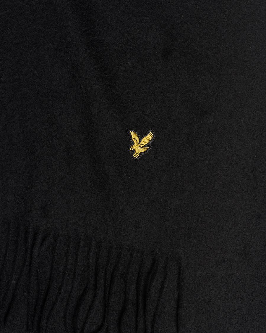 Homme | Lyle & Scott Lambswool Scarf True Black | Lyle & Scott | Lambswool Scarf True Black